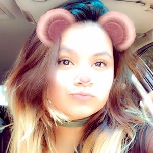 Meet your Posher, Carolina